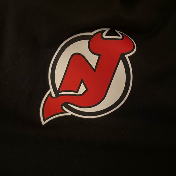 NJ Devils Fanatic polo shirt Size Small - Picture 3 of 7